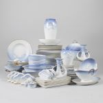 517289 Dinnerware